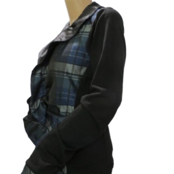 Vasteed Highland Ruffle Blouse - Picture 5 of 11